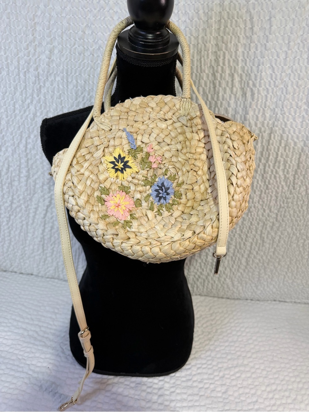 LC Lauren Conrad Round Straw Crossbody with Pastel Floral Embroidery - Cream